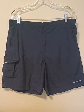 Columbia Men PFG Omni Shade Fishing Cargo Shorts Hiking Outdoors L Navy 8"